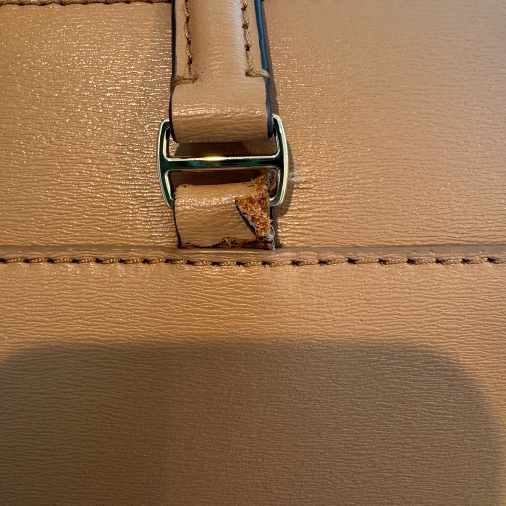 Tory Burch Parker Tote - Picture 14 of 16
